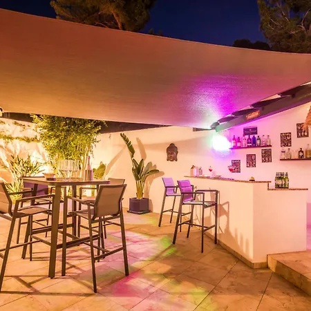 Tranquila Villa